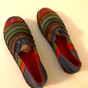 Women’s Slip on Shies Very Soft and Colorful s 8 to 8 1/2